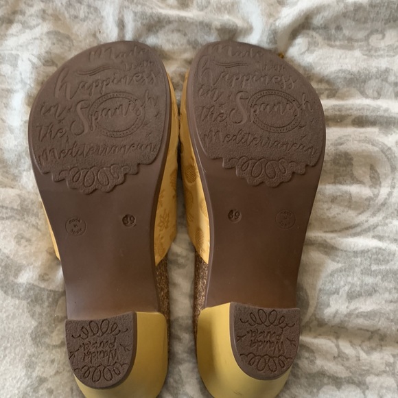 Wanda Panda. Size 39 yellow leather. - Picture 4 of 4